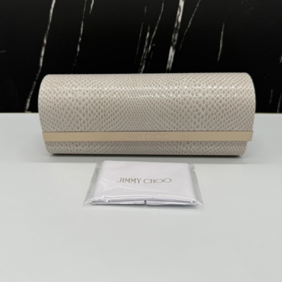 NEW AUTHENTIC JIMMY CHOO CASE FOR EYEWEAR, BEIGE HARD CASE FOR EYEWEAR - Picture 3 of 3